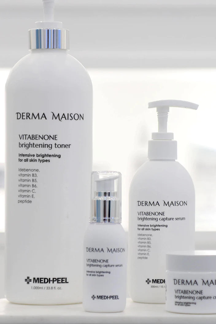 Medi-Peel - Derma Maison Vitabenone Осветляющая захватывающая сыворотка